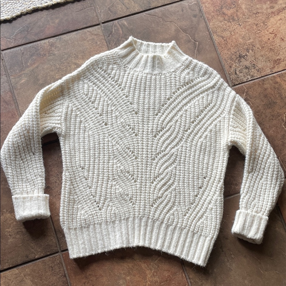 Massimo Dutti Sweater